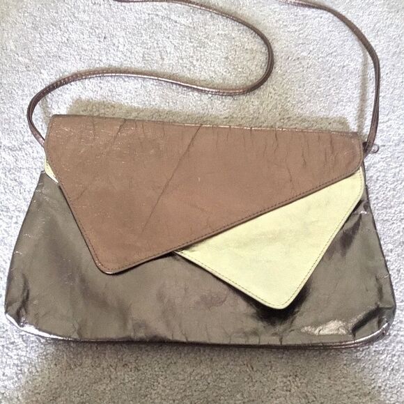 VTG 1980’s Saereun NY Bronze Gold Colorblock Leather Shoulder Clutch - Picture 2 of 8